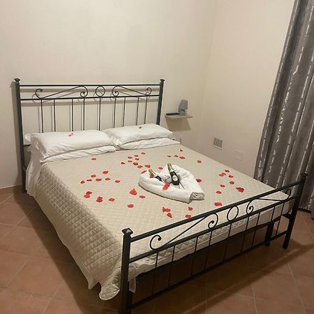 Tommy House 19 Apartment Focene Luaran gambar